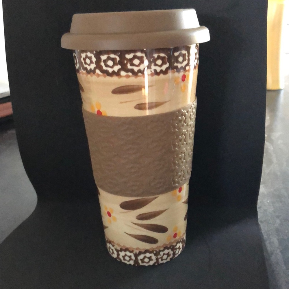 Temp-Tations Old World Travel Mug w Lid Brand New